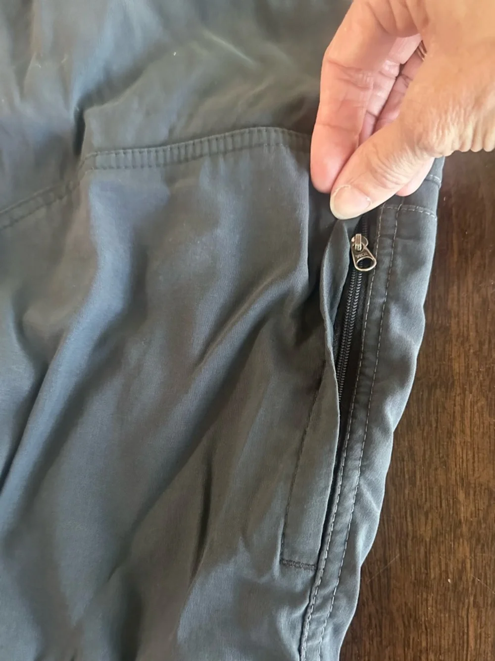 Kuhl Men's Grey Shorts 32 - Picture 5 of 10